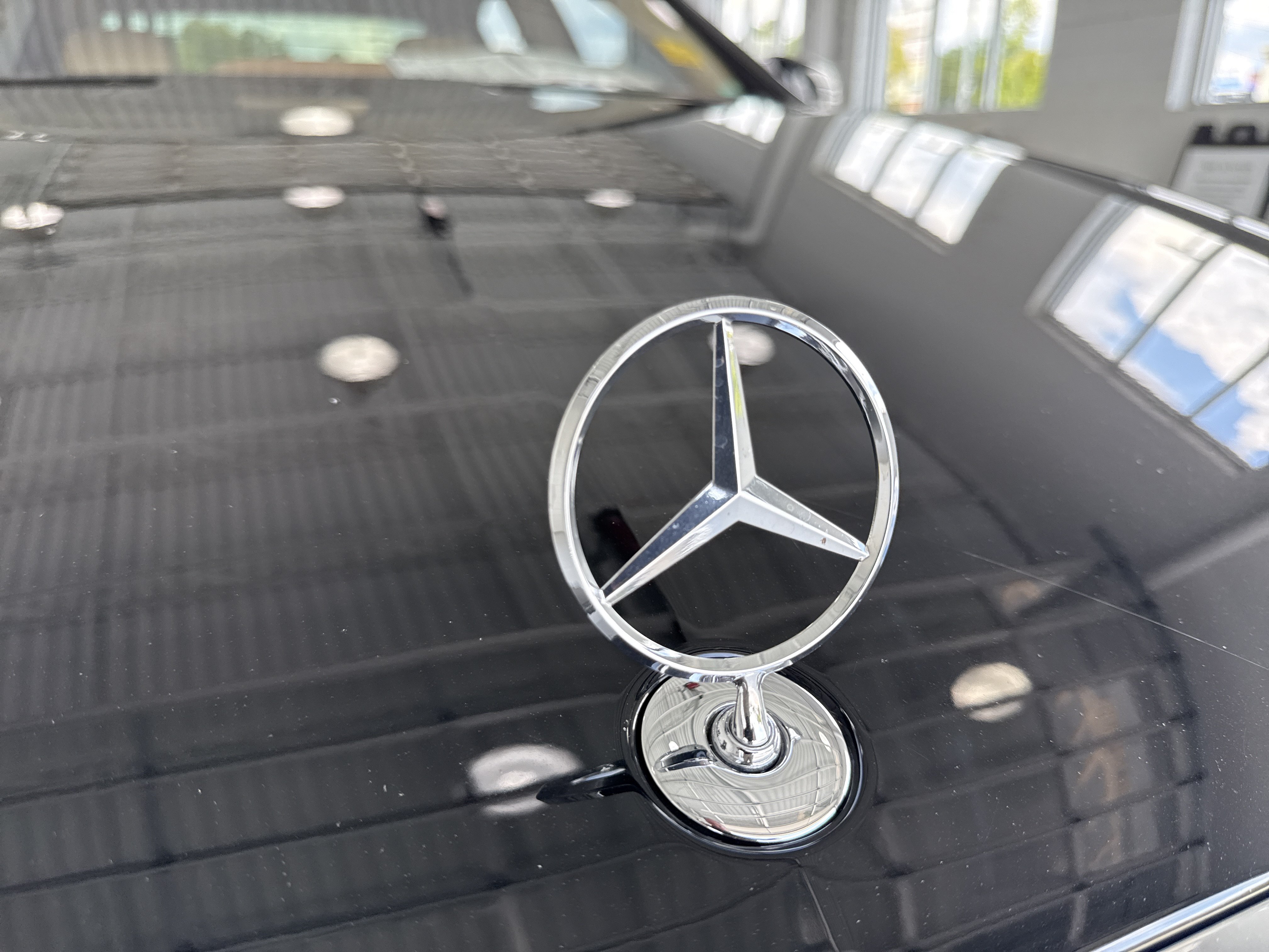 Used 2011 Mercedes-Benz S 550 image 17