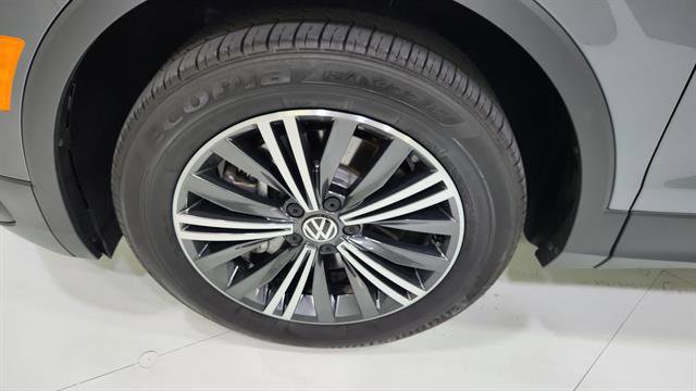 Used 2024 Volkswagen Tiguan Wolfsburg Edition image 35