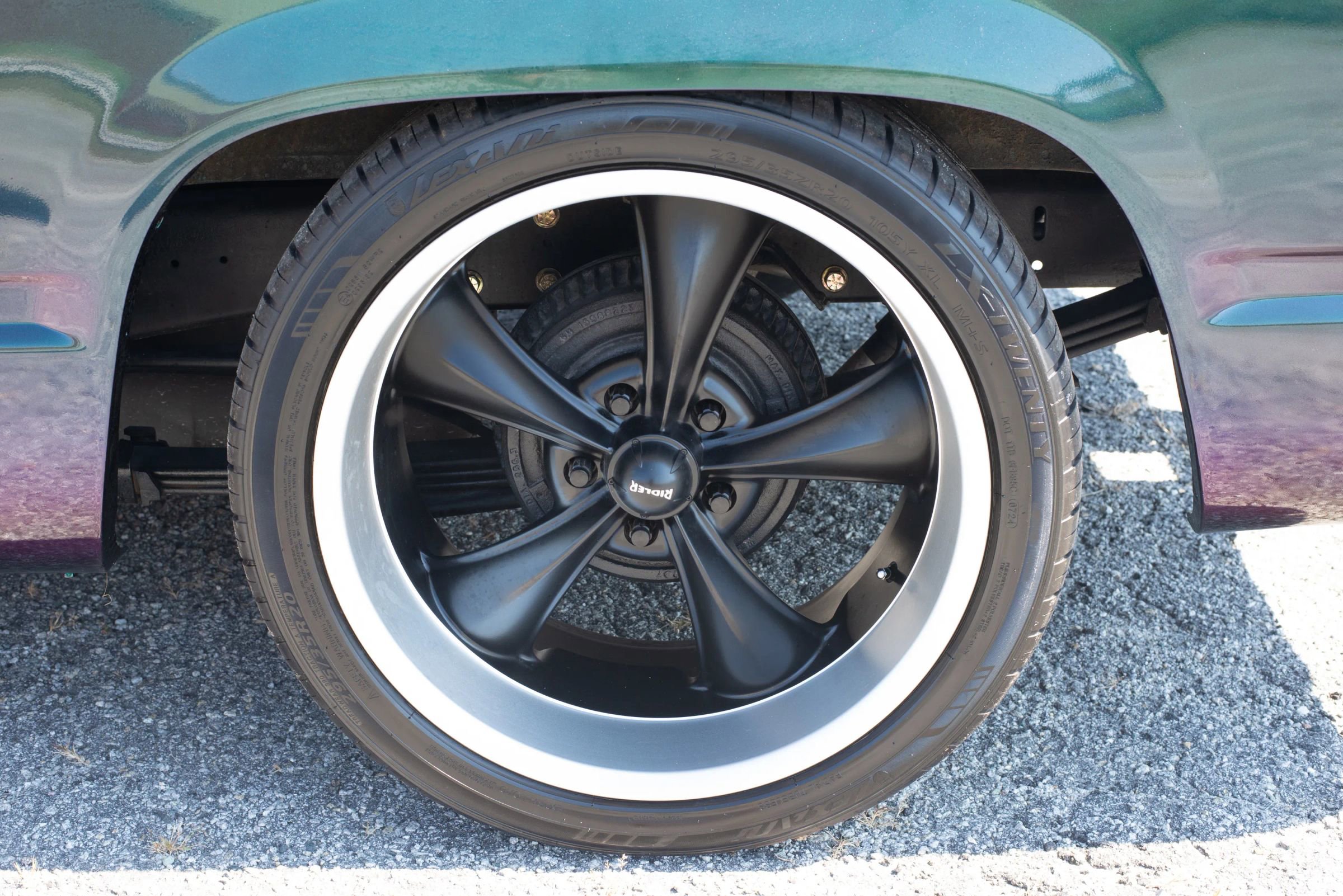 Used 1997 Chevrolet Silverado 1500 2WD Extended Cab image 28