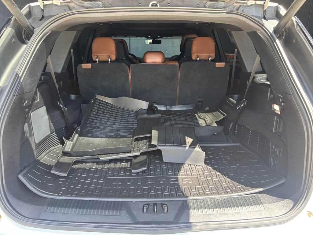 Used 2020 Lincoln Aviator Reserve w/ Equipment Group 202A AWD/4WD image 18