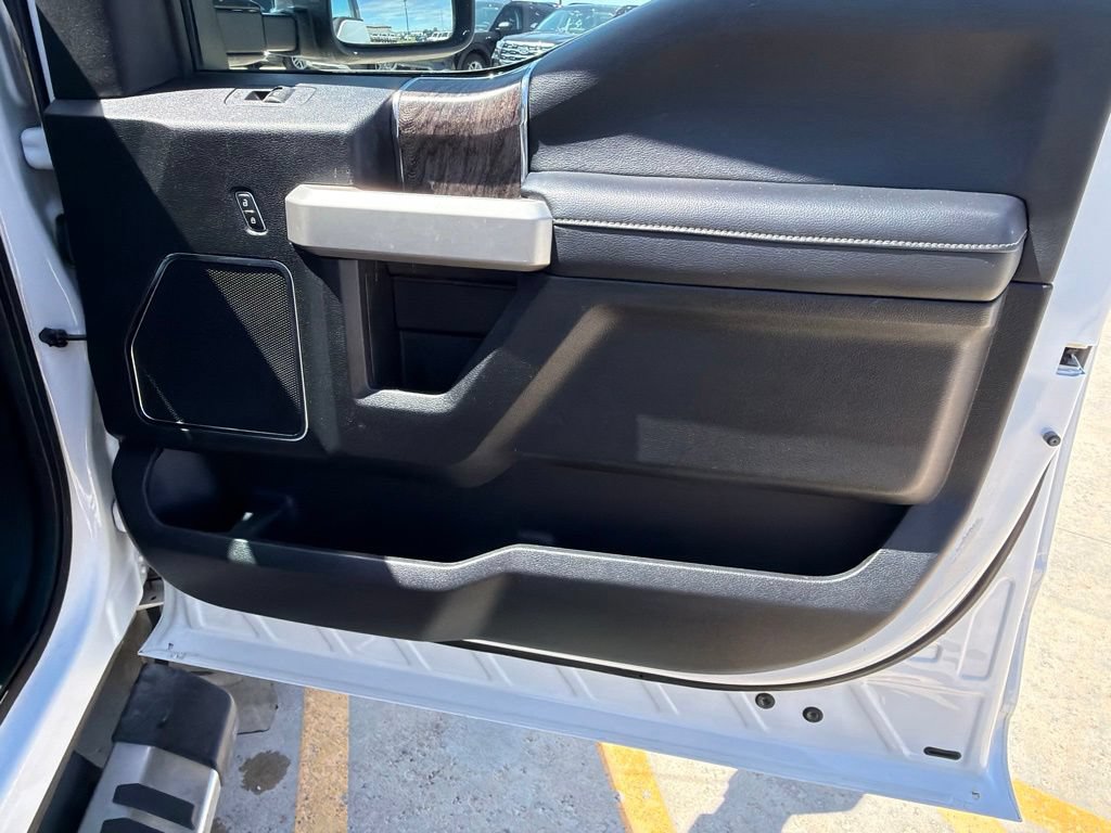 Used 2019 Ford F450 Lariat w/ Lariat Ultimate Package AWD/4WD image 30