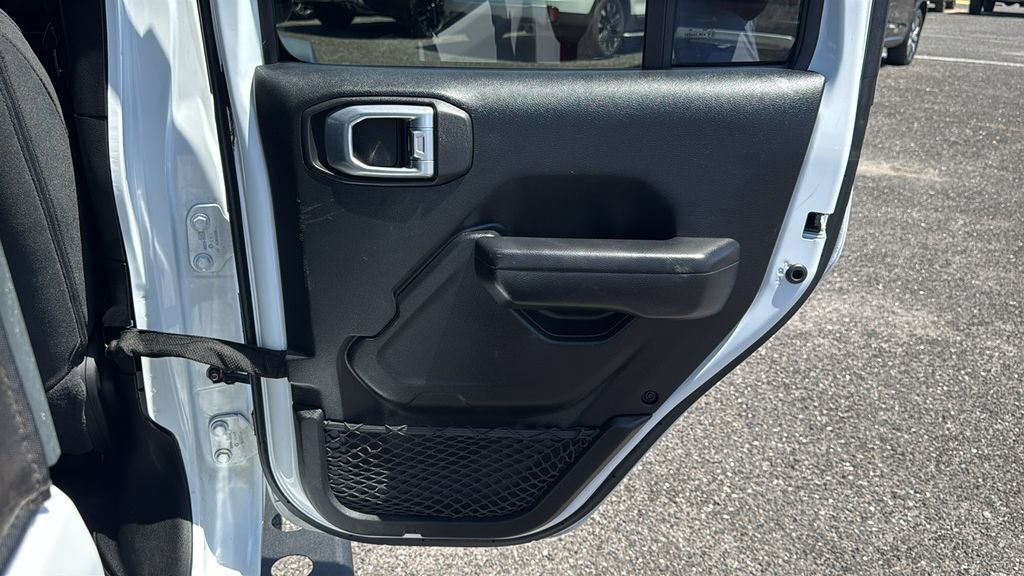 Used 2020 Jeep Wrangler Unlimited Sport S AWD/4WD image 16