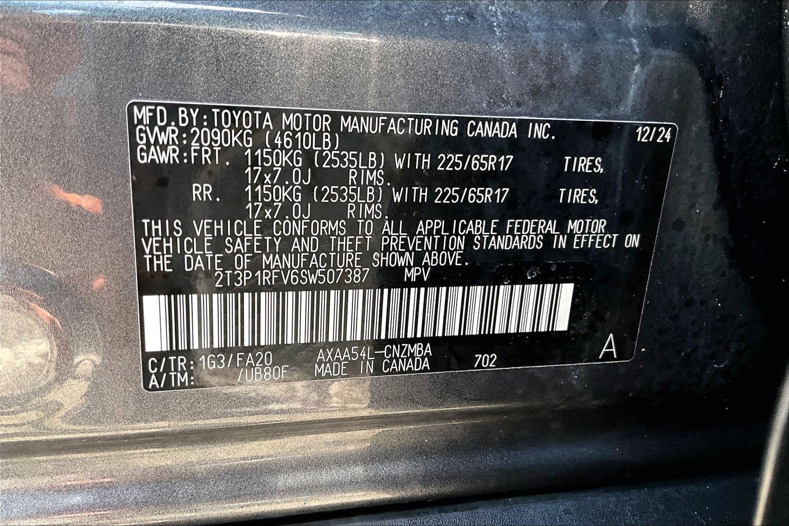 Used 2025 Toyota RAV4 XLE AWD/4WD image 29