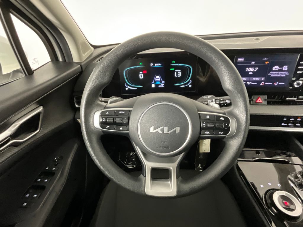 Used 2023 Kia Sportage LX FWD image 11