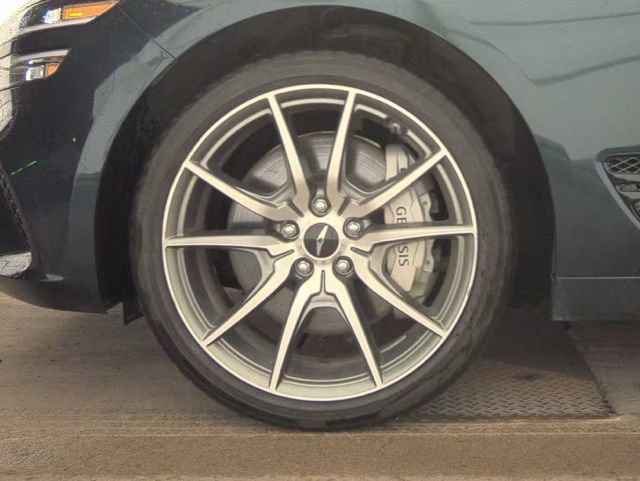 Used 2025 Genesis G70 2.5T AWD/4WD image 21