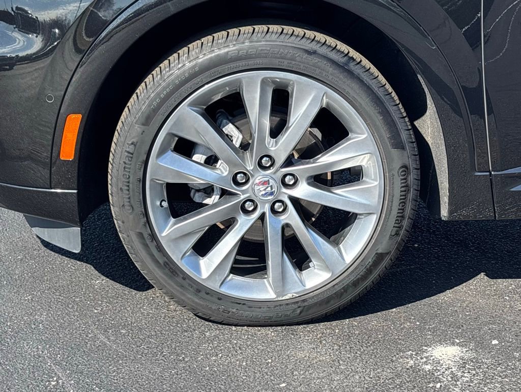 Used 2023 Buick Envision Avenir image 11