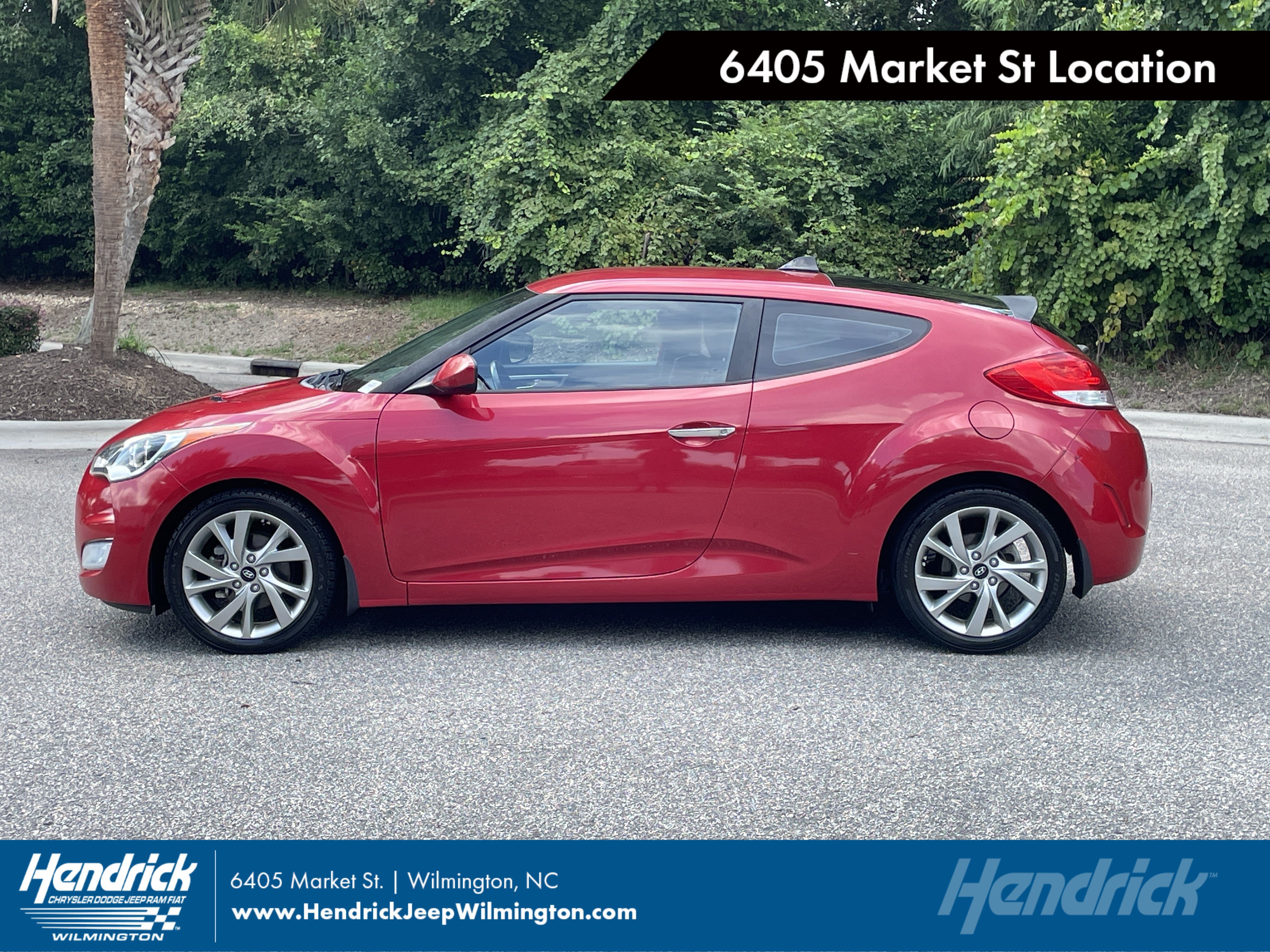 Used 2014 Hyundai Veloster RE:FLEX Edition FWD image 1