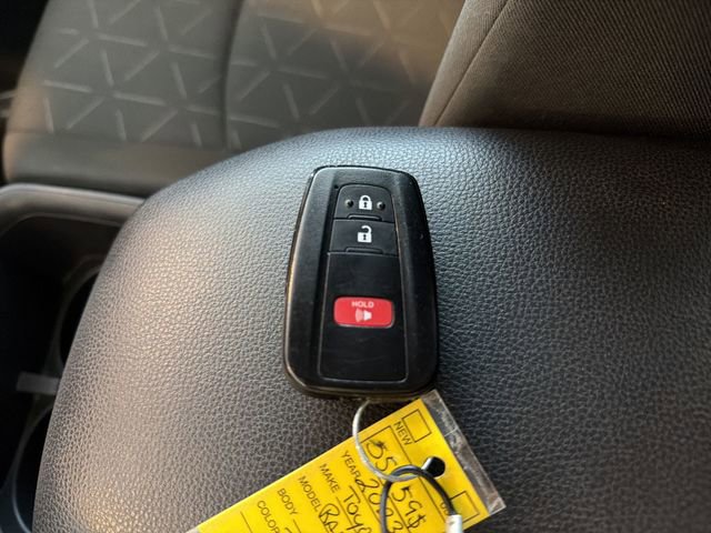 Used 2023 Toyota RAV4 XLE image 29