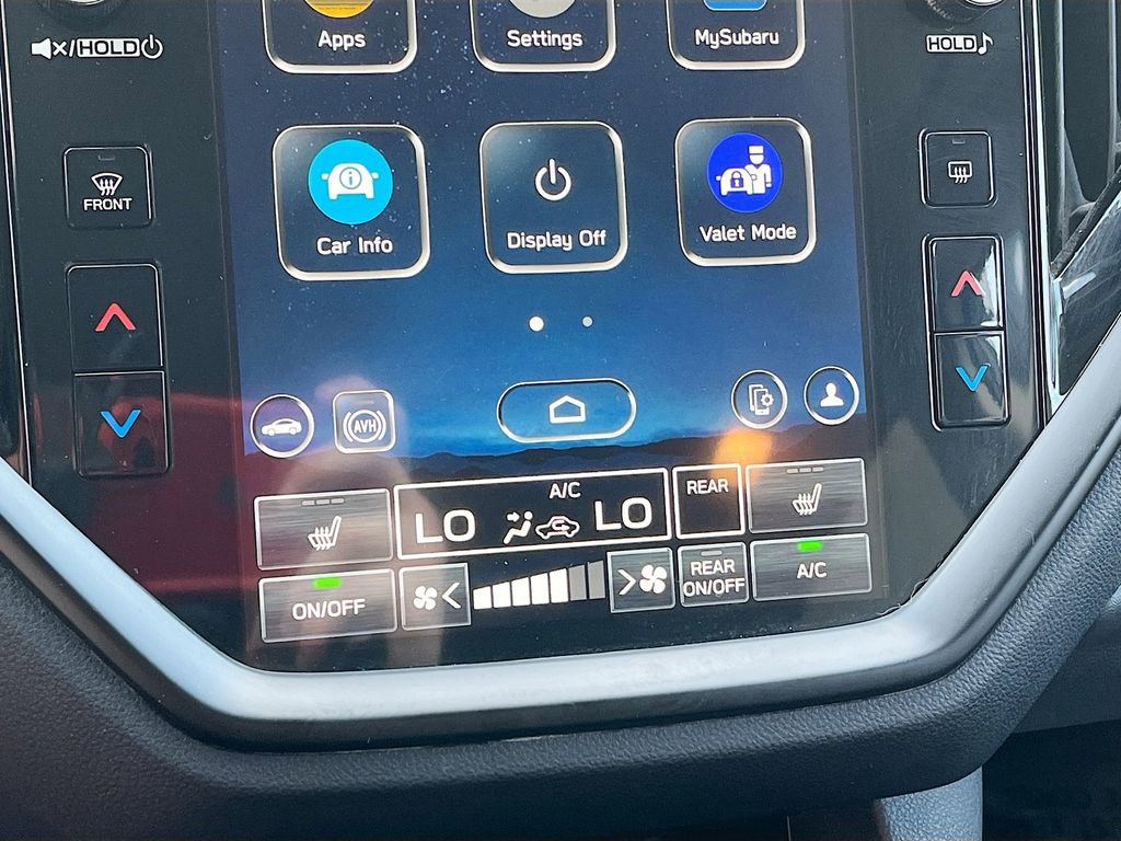 Used 2024 Subaru Ascent Onyx Edition image 16