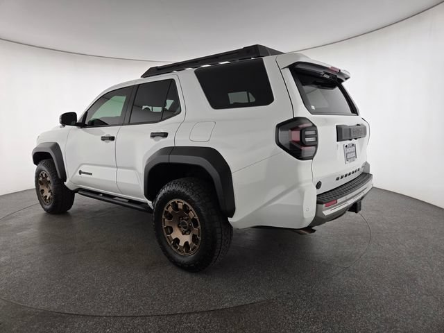 Used 2025 Toyota 4Runner Trailhunter AWD/4WD image 15