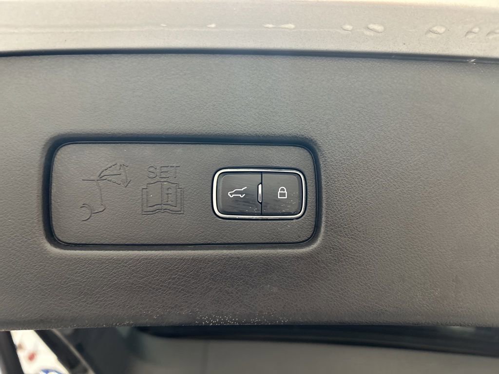 Certified 2020 Lincoln Aviator Reserve w/ Elements Package Plus image 34