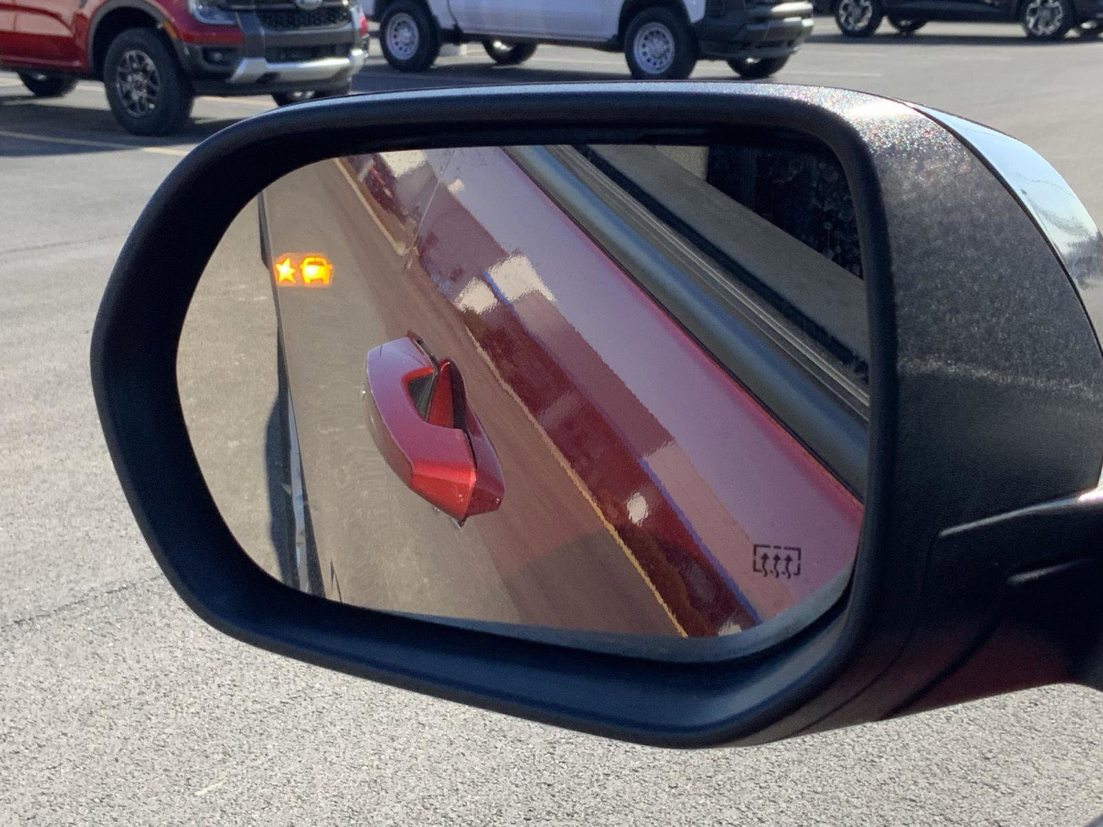 Used 2024 GMC Acadia Elevation image 22