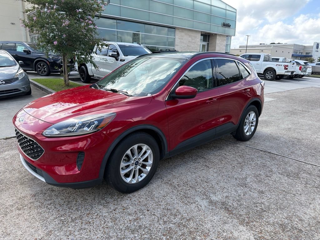 Used 2020 Ford Escape SE FWD video 1