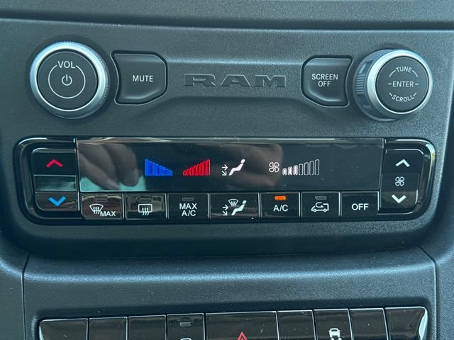 New 2026 RAM ProMaster 2500 w/ Convenience Group FWD image 28