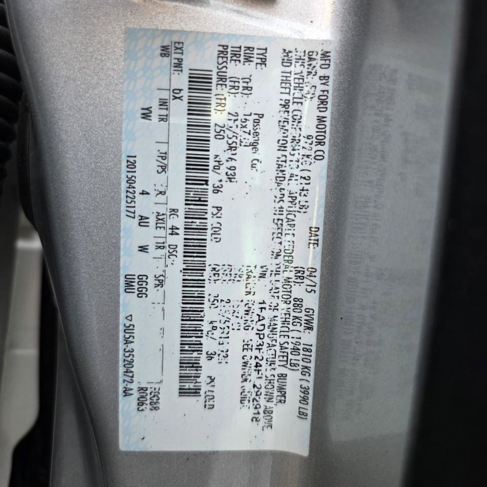 Used 2015 Ford Focus SE FWD image 35
