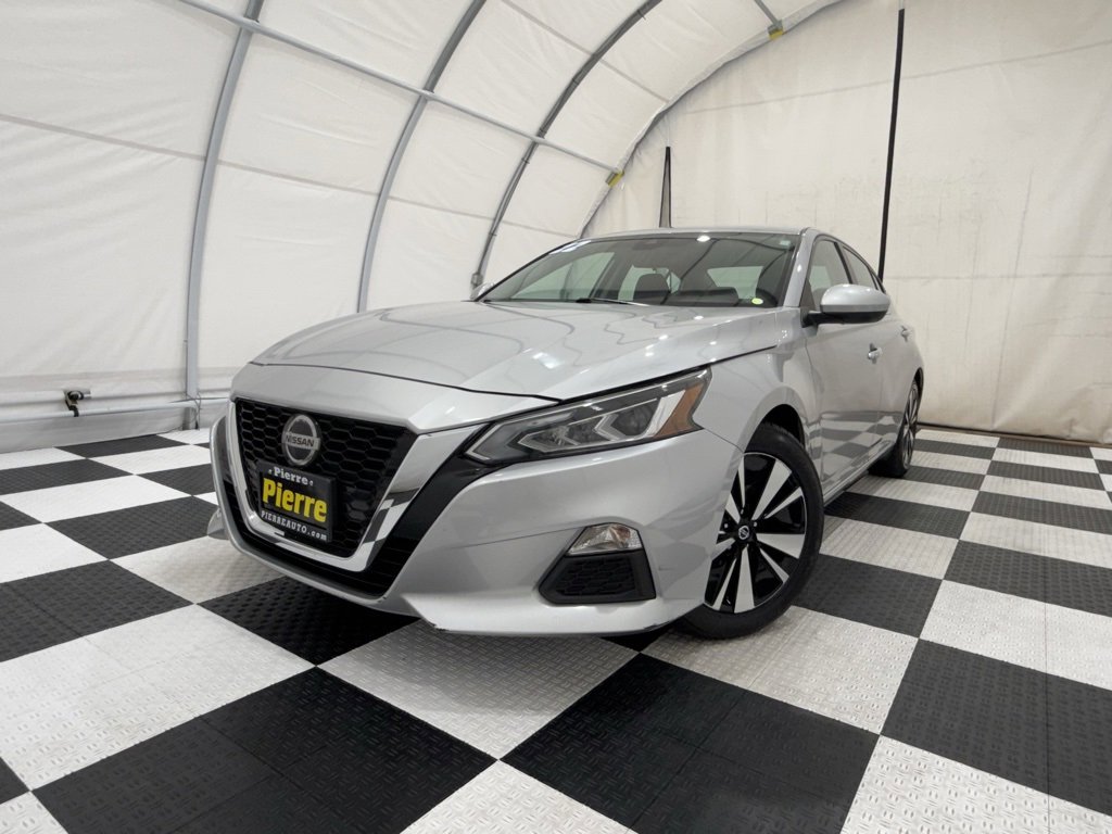 Used 2022 Nissan Altima 2.5 SV