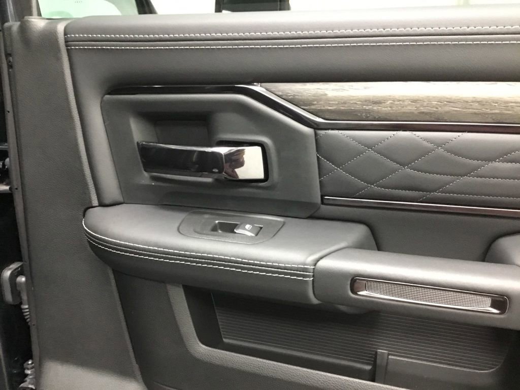 New 2026 RAM 2500 Limited image 21