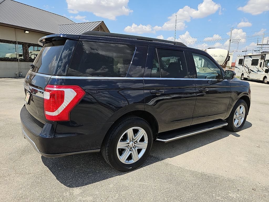 Used 2021 Ford Expedition XLT RWD image 8