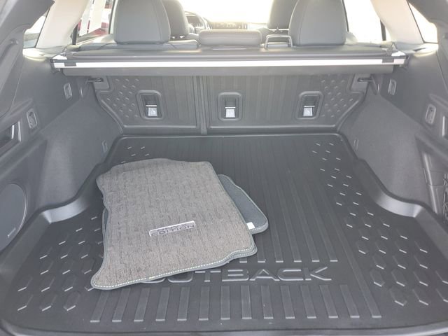 Certified 2025 Subaru Outback Onyx Edition image 8