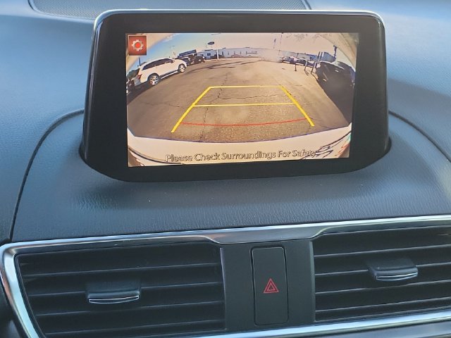 Used 2017 MAZDA MAZDA3 Grand Touring FWD image 21