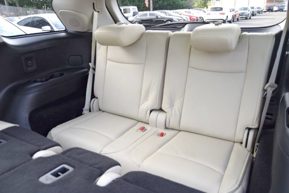Used 2020 INFINITI QX60 Luxe w/ Sensory Package AWD/4WD image 35