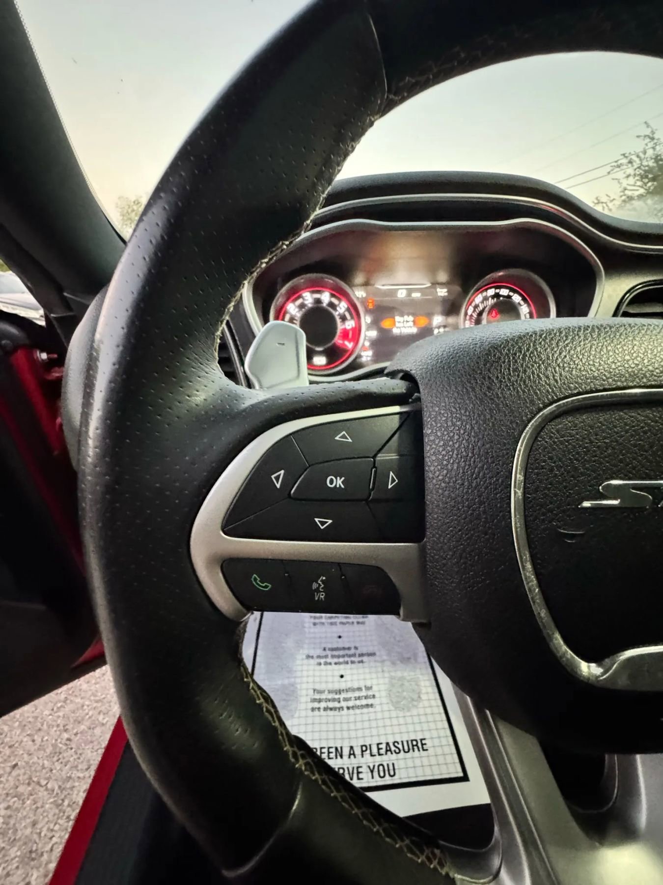 Used 2015 Dodge Challenger SRT w/ Technology Group image 14