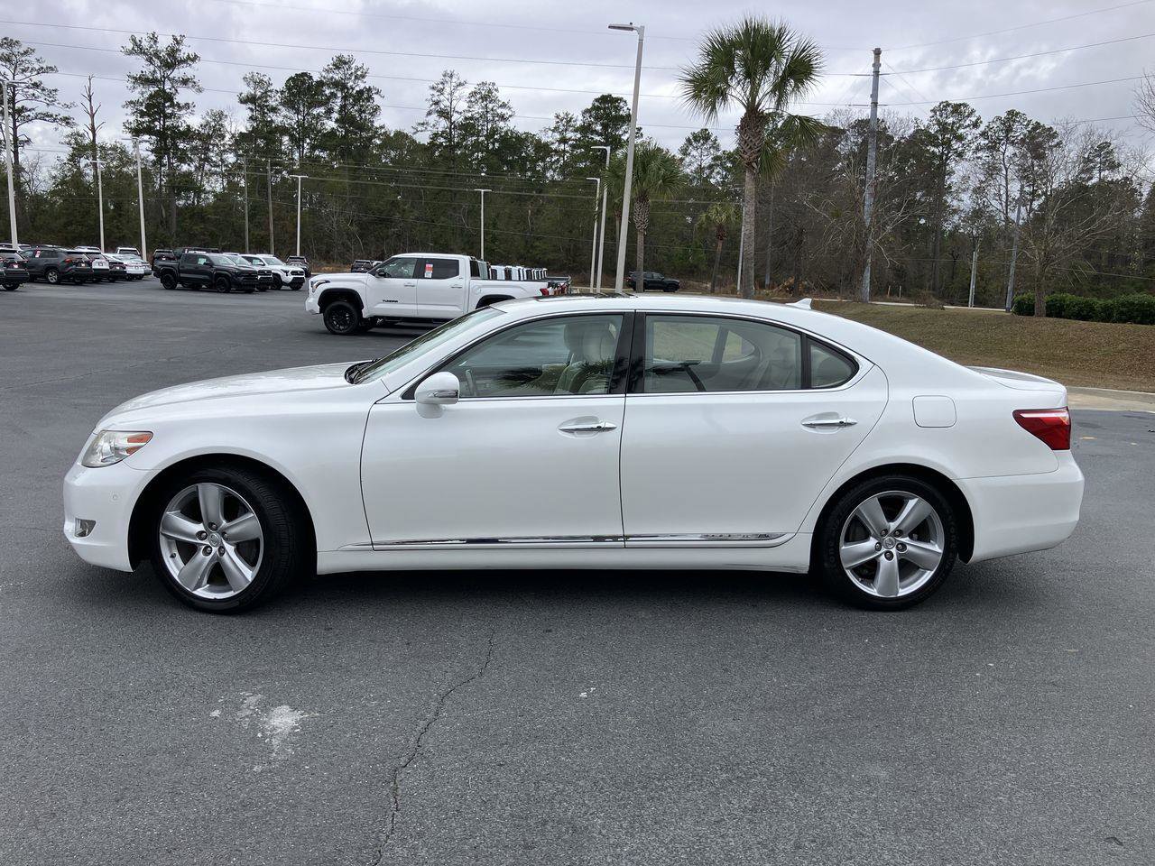 Used 2012 Lexus LS 460 L image 2