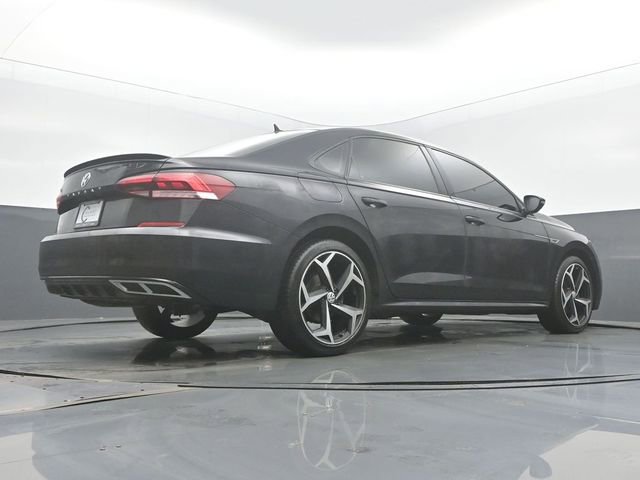 Used 2021 Volkswagen Passat 2.0T R-Line image 51