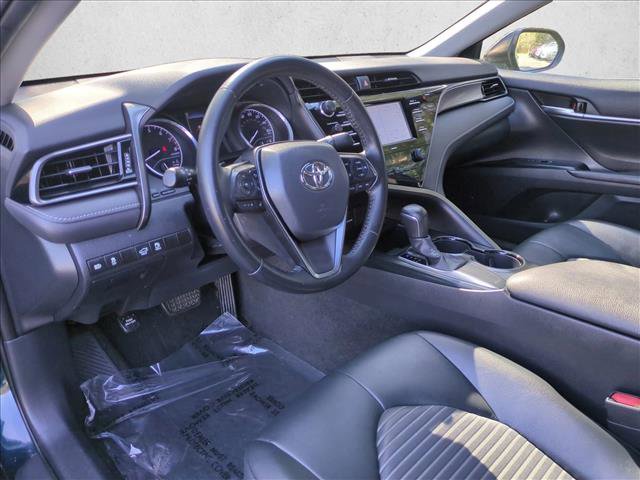 Used 2020 Toyota Camry SE image 10
