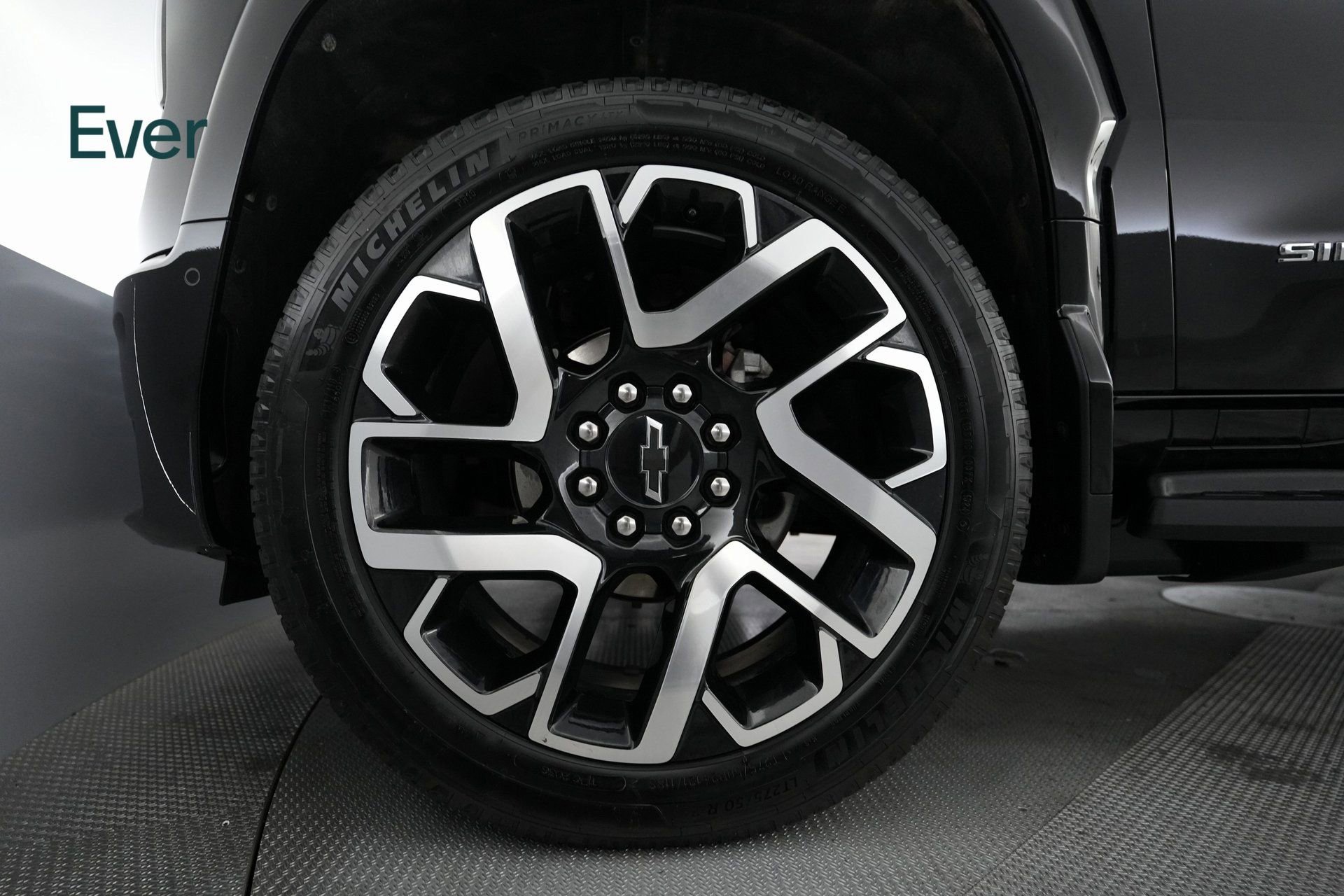 Used 2024 Chevrolet Silverado EV RST image 12