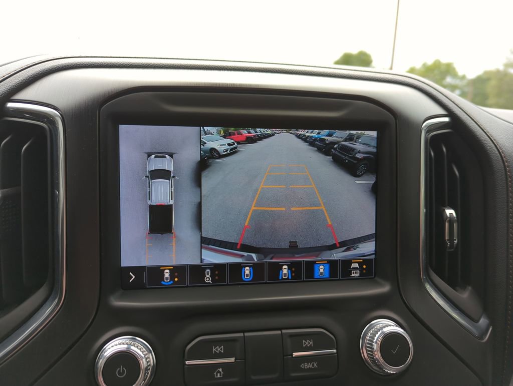 Used 2022 GMC Sierra 2500 AT4 w/ AT4 Premium Plus Package image 26
