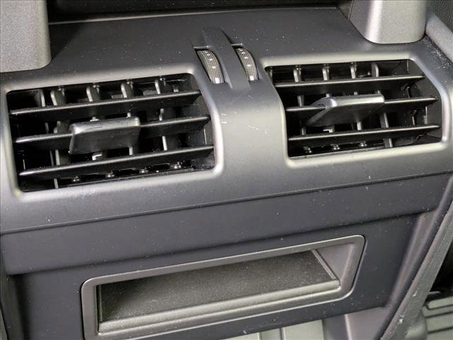 Used 2023 Land Rover Defender 110 S image 18