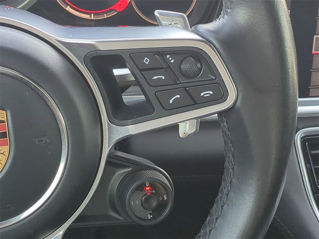 Used 2019 Porsche Panamera GTS image 28