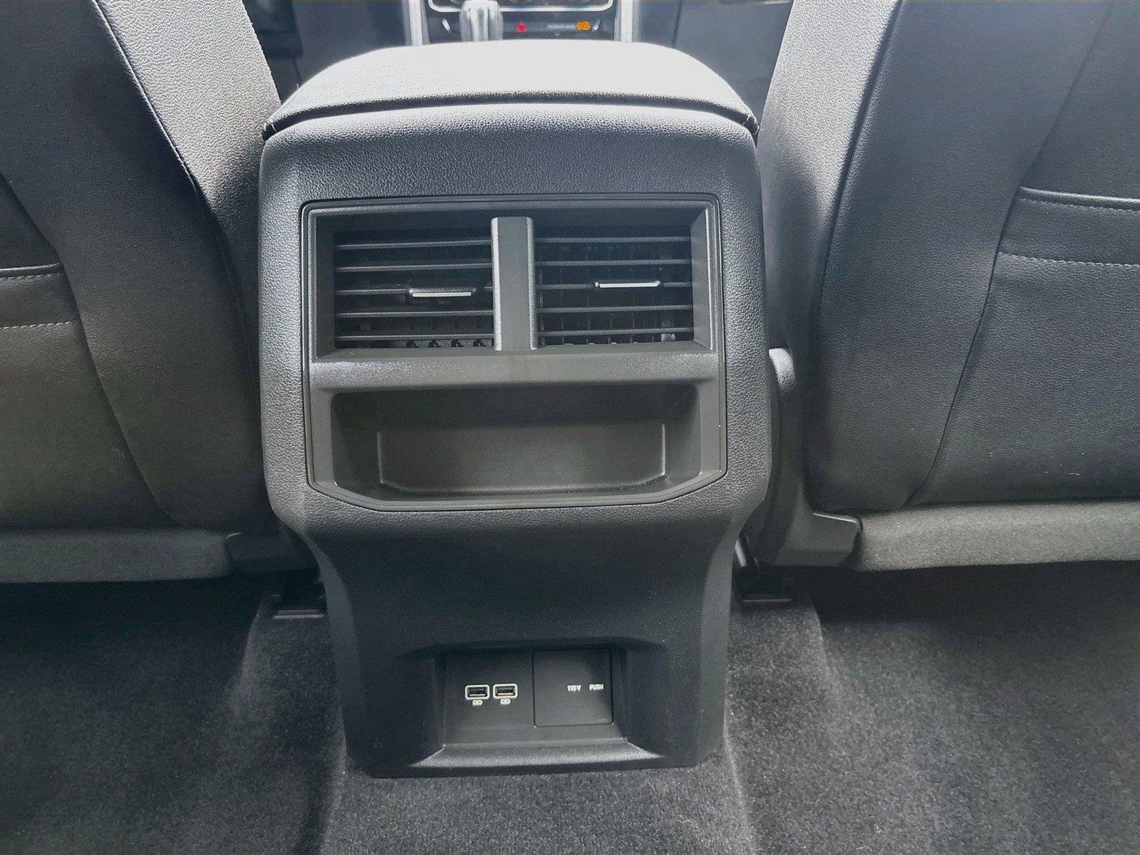 Used 2020 Volkswagen Atlas Cross Sport SEL FWD image 21