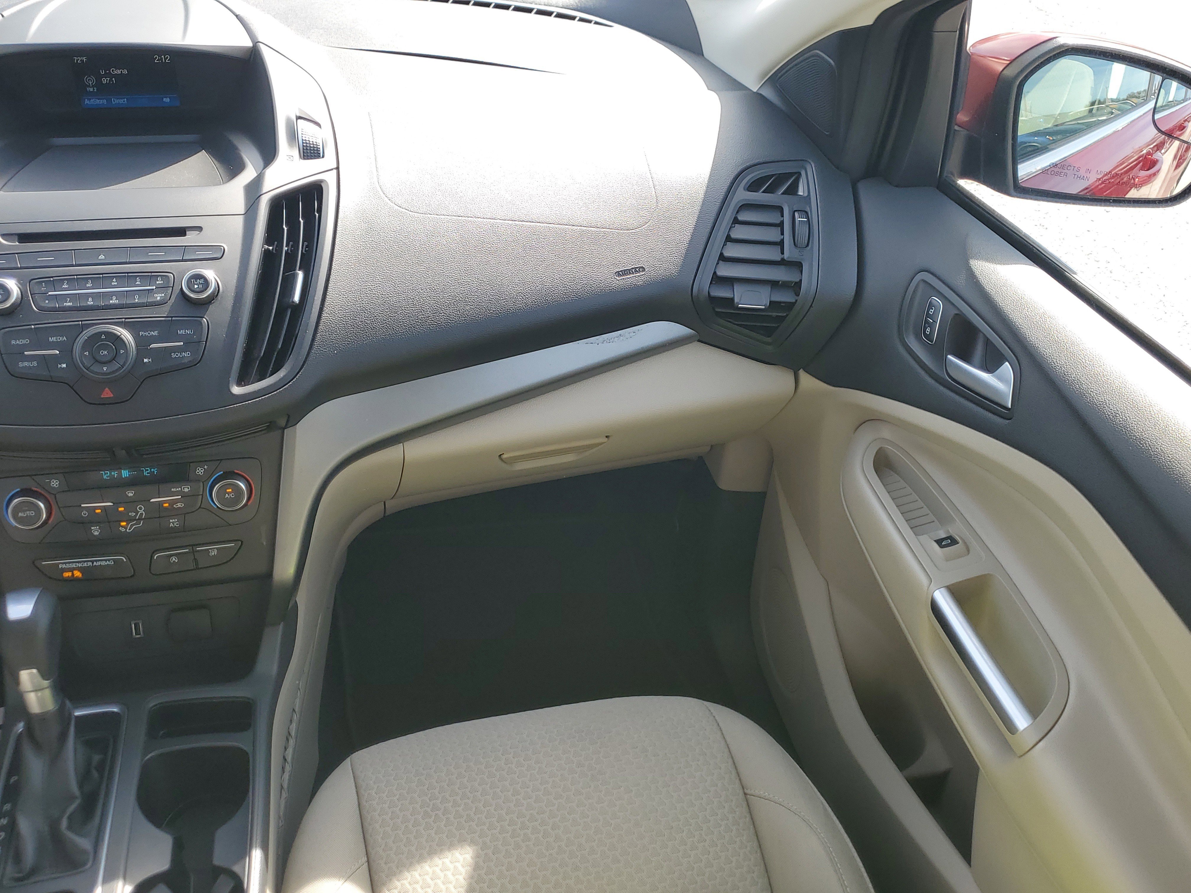 Used 2017 Ford Escape SE image 17