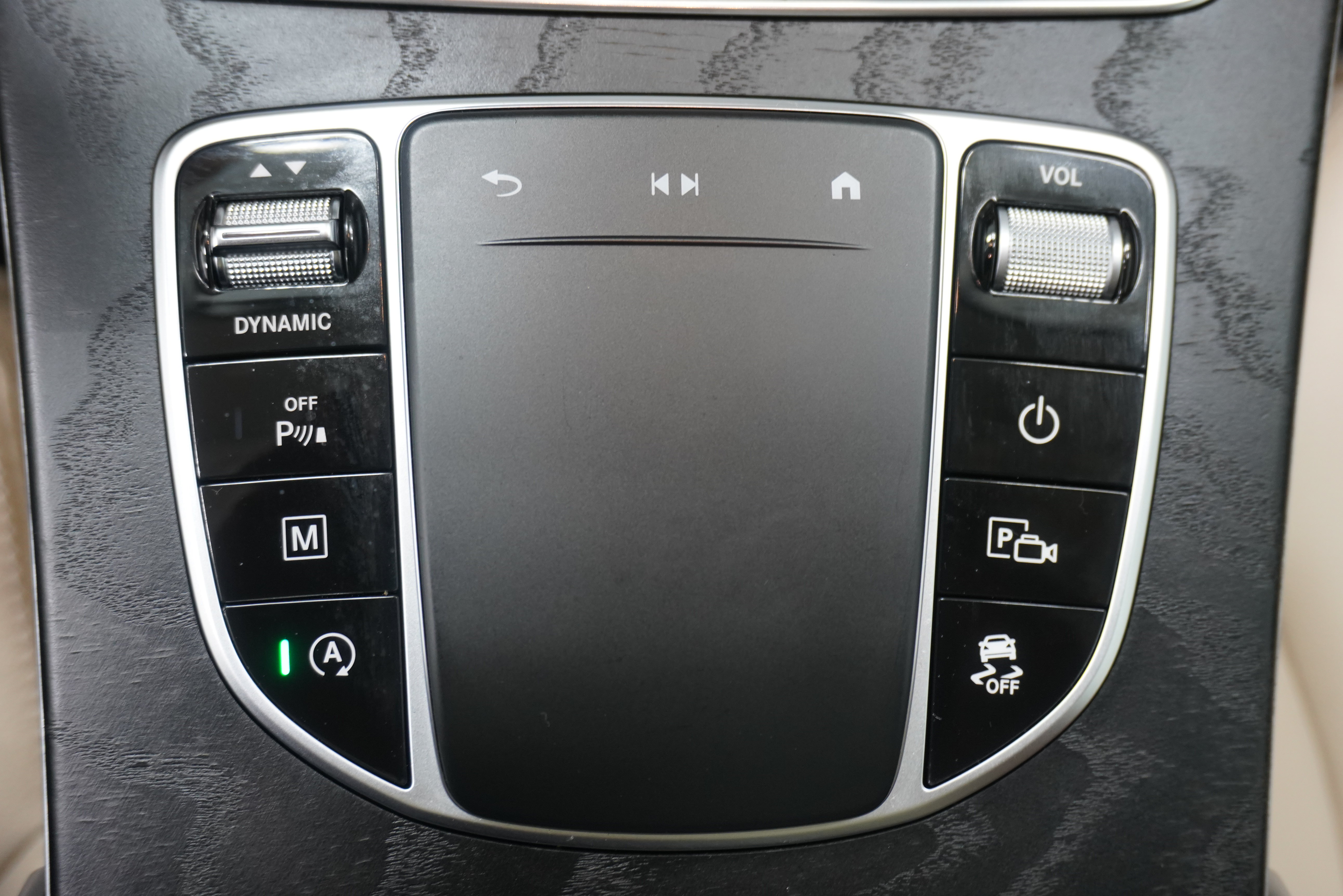 Used 2022 Mercedes-Benz GLC 300 image 21