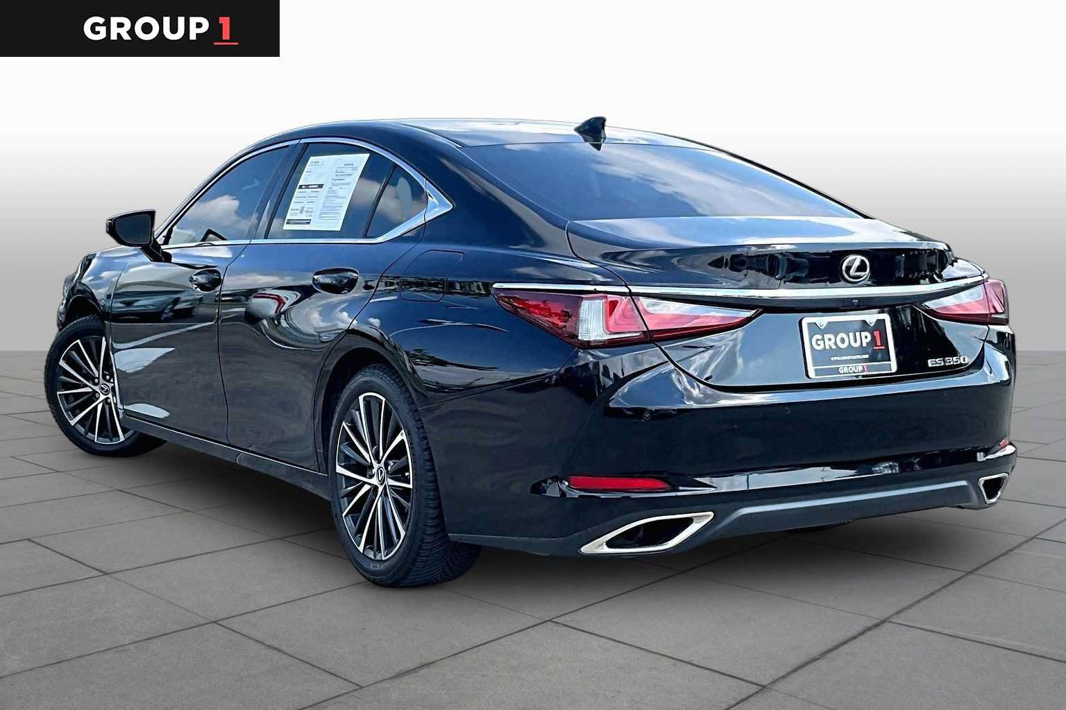 Certified 2024 Lexus ES 350 w/ Premium Package FWD image 10