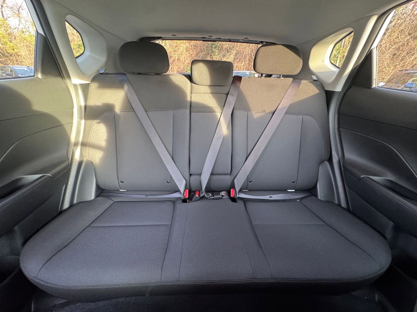 Used 2025 Hyundai Kona SEL image 34