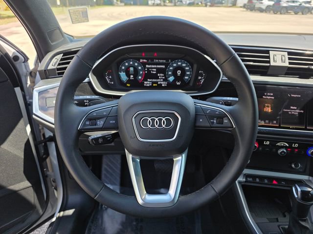 Used 2024 Audi Q3 2.0T Premium Plus w/ Premium Plus Package AWD/4WD image 27