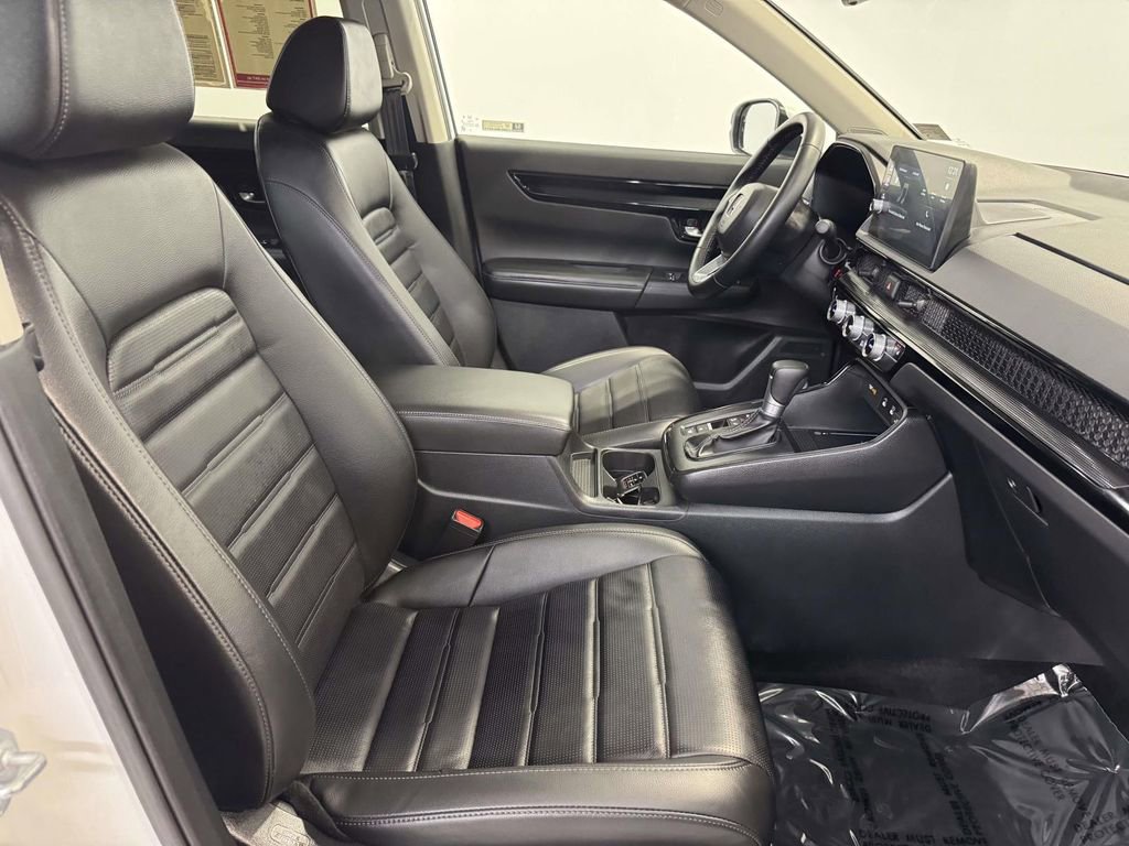 Used 2026 Honda CR-V EX-L image 12