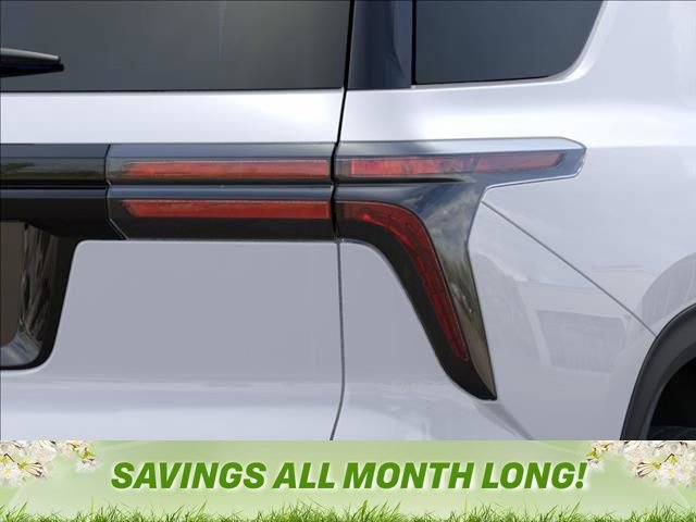 New 2026 Chevrolet Traverse LT w/ Driver Confidence Package FWD image 11