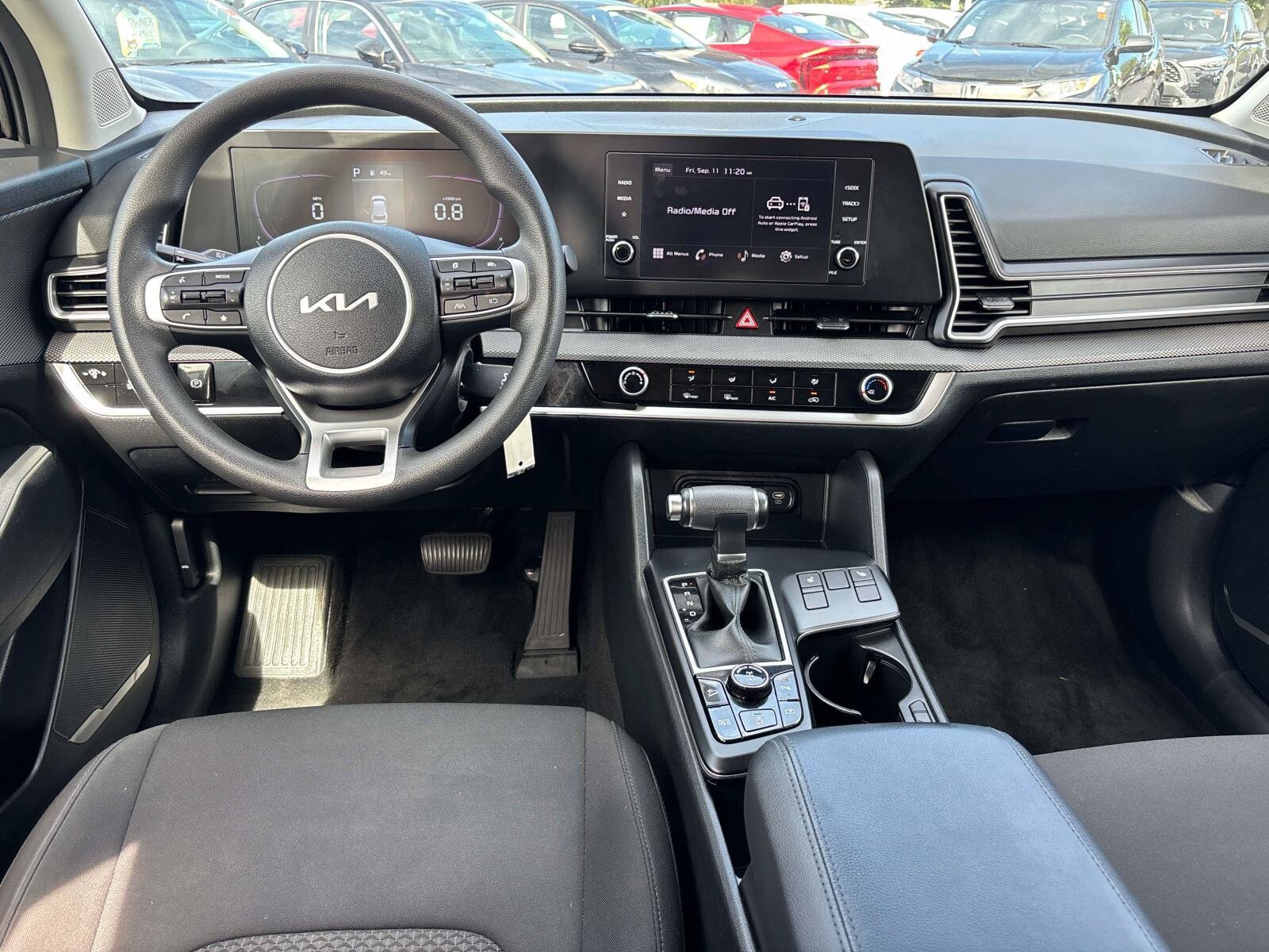 Used 2023 Kia Sportage LX AWD/4WD image 12