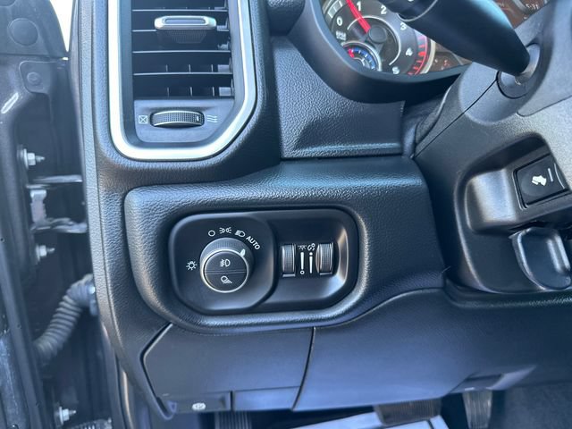 Used 2019 RAM 2500 Laramie AWD/4WD image 18
