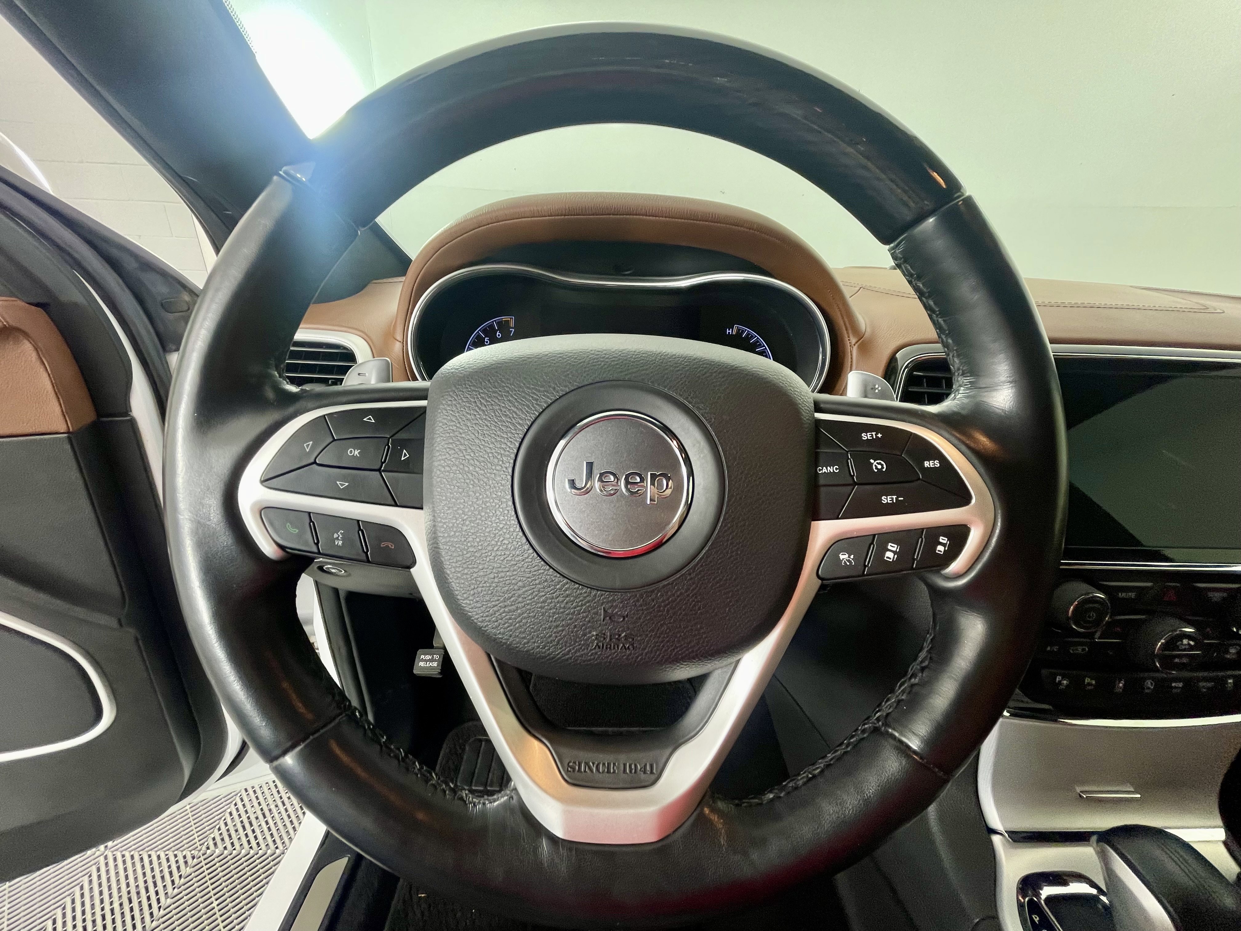 Certified 2021 Jeep Grand Cherokee Summit w/ Platinum Series Group image 18