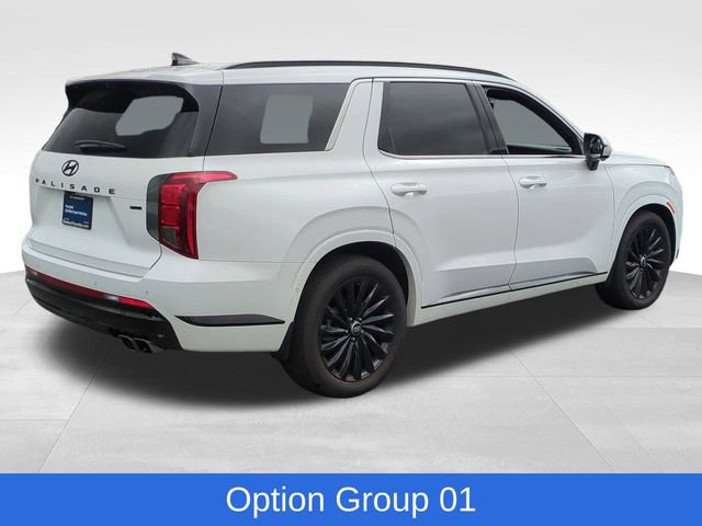 Used 2025 Hyundai Palisade Calligraphy image 3