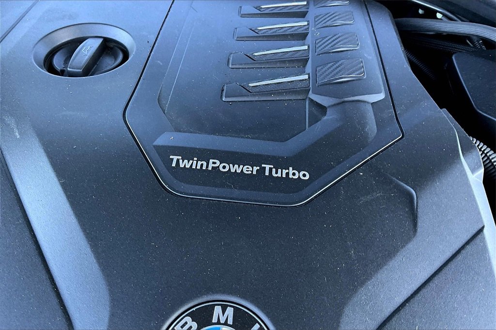 Used 2024 BMW 330i Sedan w/ Convenience Package image 34