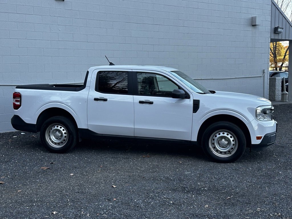 Used 2022 Ford Maverick XL image 8