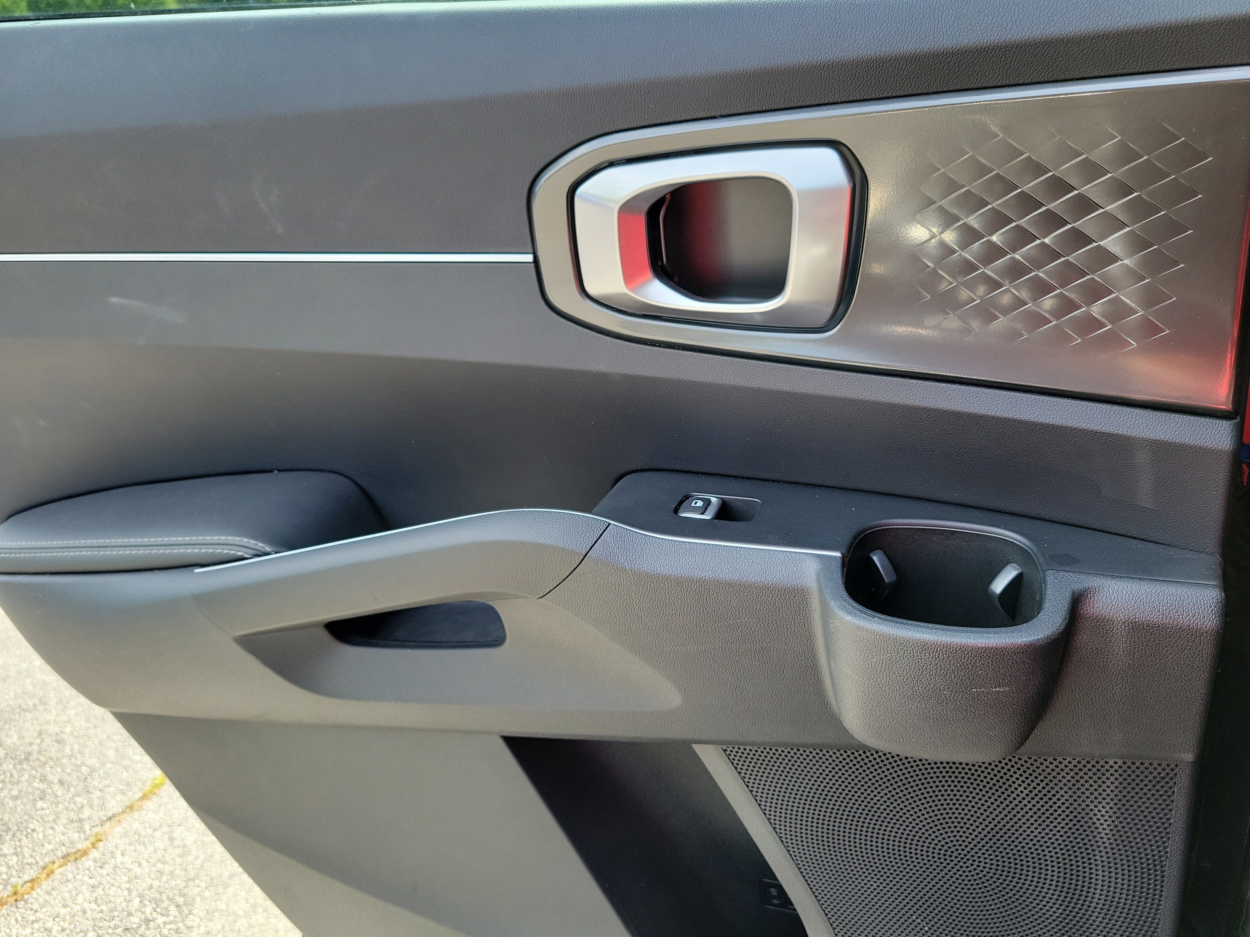 Used 2023 Kia Sorento LX image 13