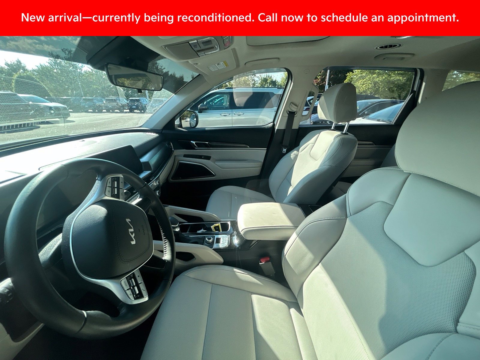 Used 2025 Kia Telluride S AWD/4WD image 6