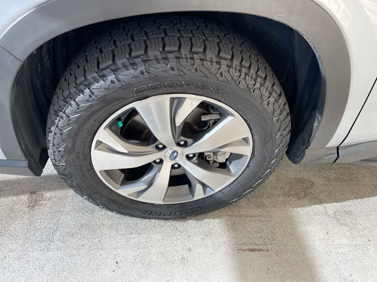 Used 2022 Subaru Ascent Premium w/ Convenience Package AWD/4WD image 10